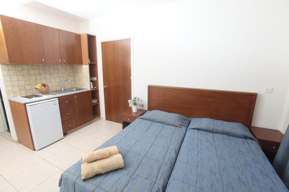 Captain Karas Holidays Apartments Protaras Zewnętrze zdjęcie